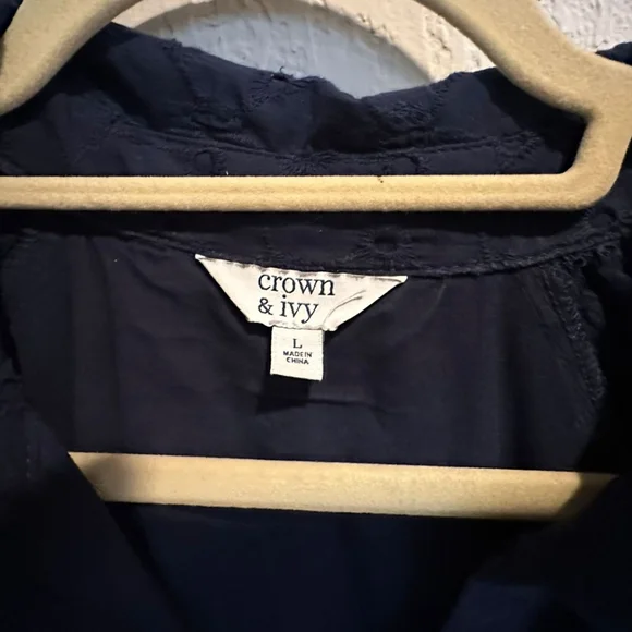 Crown & Ivy Dress - Picture 2 of 2